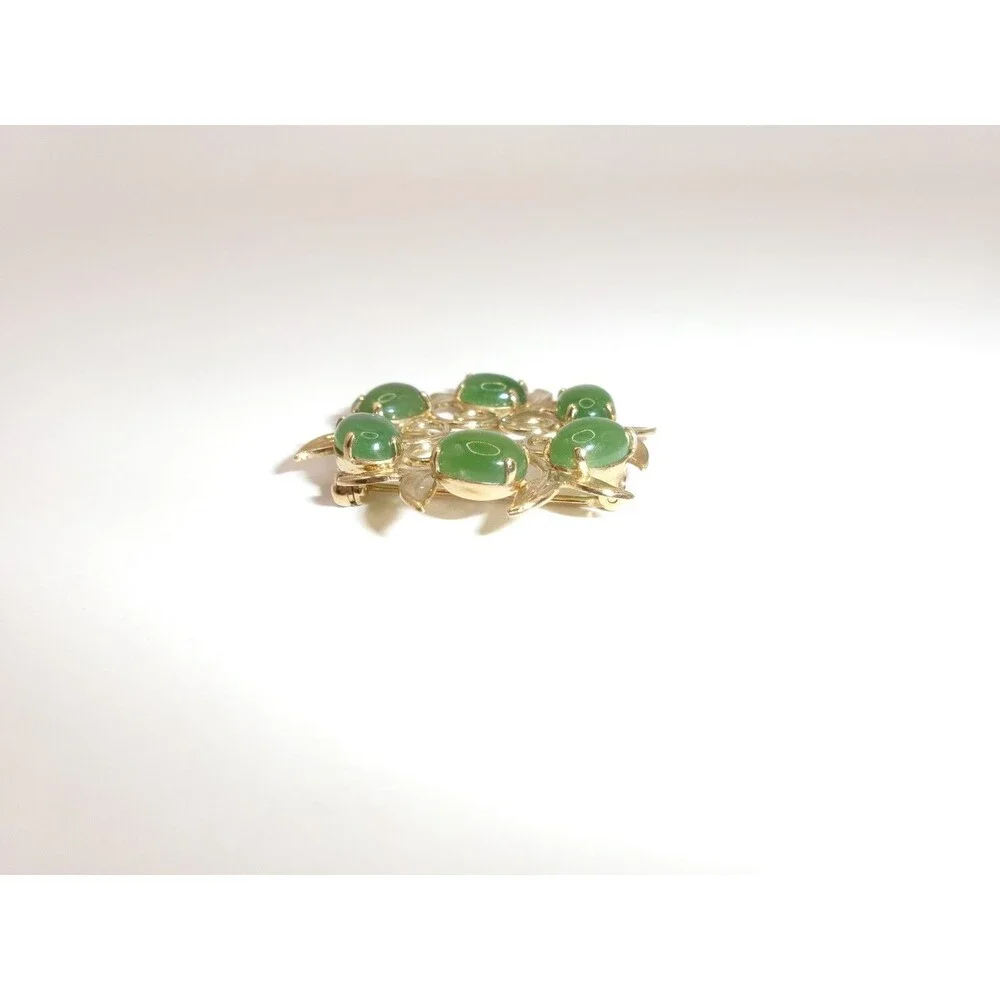 Green Gemstone Circle Pin Brooch w/ Leaves 12K Gold Filled Signed CC? 1.25 inch